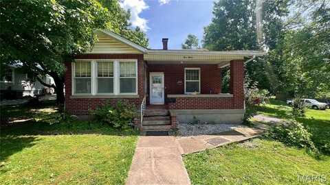 315 East College Avenue, Fredericktown, MO 63645