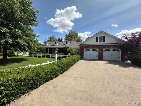 239 Oak Creek Drive, Jackson, MO 63755