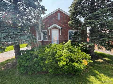 8735 Mackenzie Road, Saint Louis, MO 63123