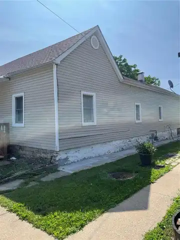 715 Lyon Street, Hannibal, MO 63401