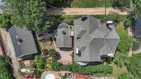 3130 Russell Boulevard, Saint Louis, MO 63104