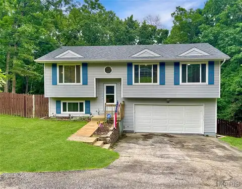 22 Pearl Drive, Hillsboro, MO 63050