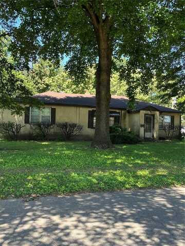 711 Lester Street, Kennett, MO 63857