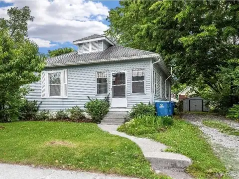 2713 Edwards Street, Alton, IL 62002