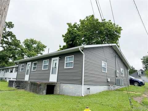 604 N Henderson Street, Salem, MO 65560