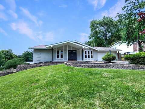 1631 Fairhills Drive, Saint Louis, MO 63146
