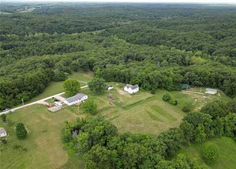 303 Bird Song Lane, Saint Clair, MO 63077