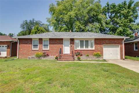 658 Leslie Avenue, Wood River, IL 62095