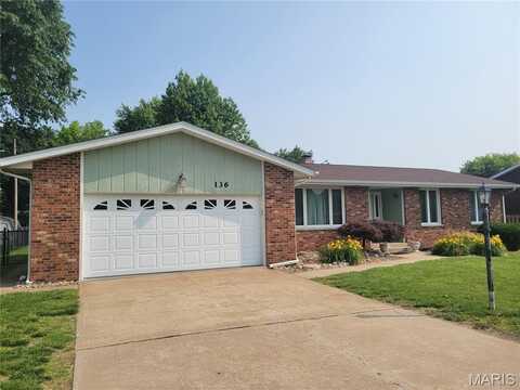 136 Sundown Drive, Wood River, IL 62095