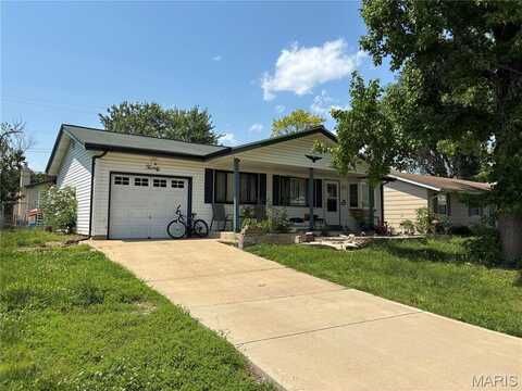 20 Churchill Downs Drive, Saint Peters, MO 63376