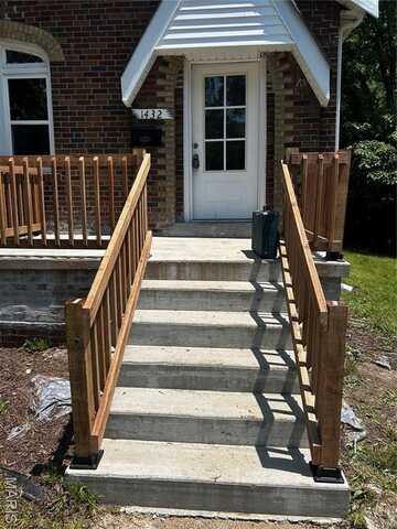 1432 Tamerton Avenue, Overland, MO 63132