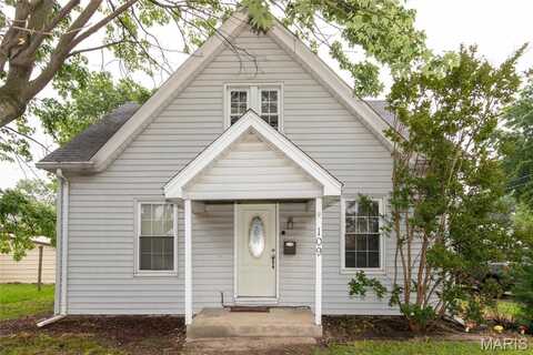 109 E Indiana Street, Trenton, IL 62293
