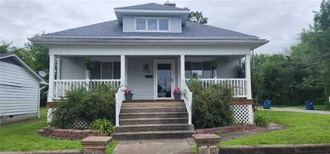 220 N 9th Street, Murphysboro, IL 62966