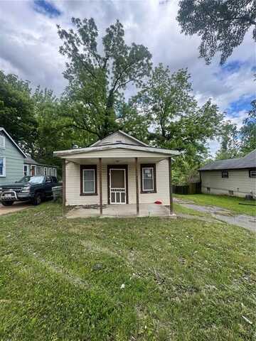 9822 Lilac Drive, Saint Louis, MO 63137