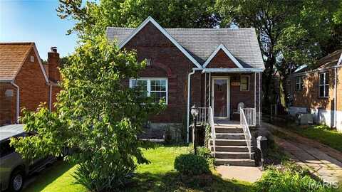472 Kingston Drive, Saint Louis, MO 63125