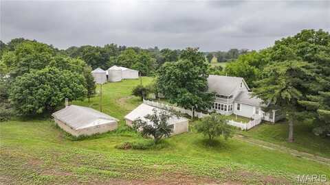 33425 Irish Lane, Brighton, IL 62012