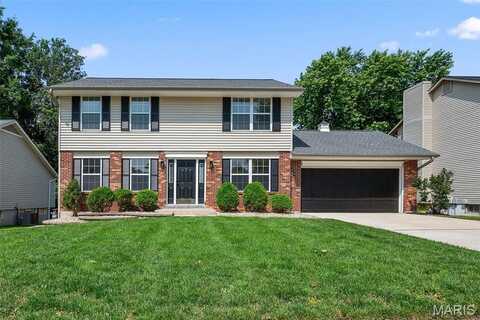 1323 Robertridge Drive, Saint Charles, MO 63304