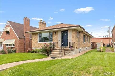5831 Sutherland Ave, Saint Louis, MO 63109