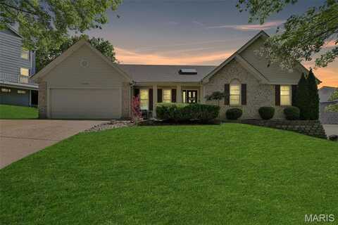 16605 Westglen Farms Drive, Wildwood, MO 63011