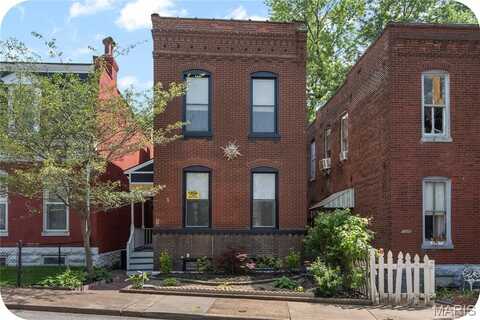 1944 Provenchere Place, Saint Louis, MO 63118