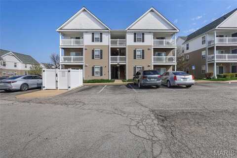 9740 Bexley Station Drive, Saint Louis, MO 63123