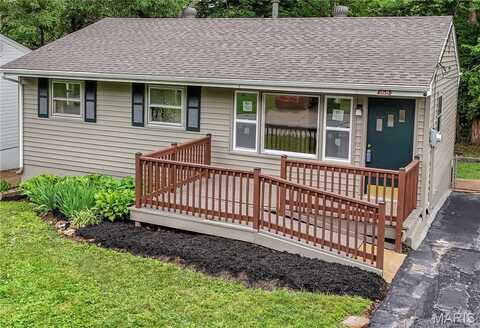 168 Elbring Drive, Hazelwood, MO 63135