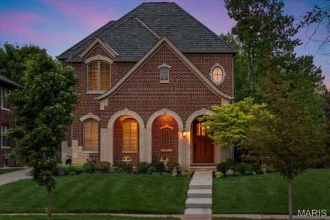 224 N Bemiston Avenue, Saint Louis, MO 63105