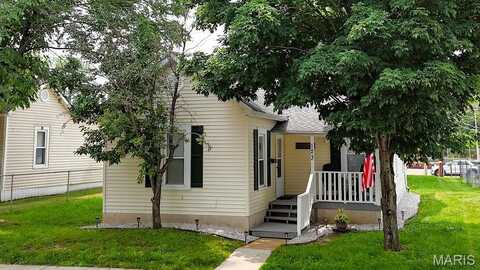 123 County Road, Crystal City, MO 63019