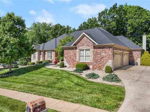 1019 Hawks Landing Drive, Lake Saint Louis, MO 63367