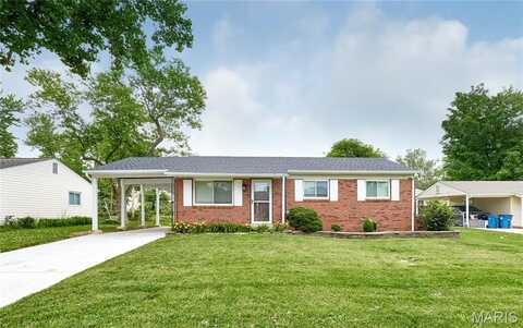 2989 Joyce Court, Maryland Heights, MO 63043
