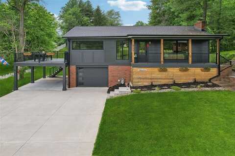 527 W Lake Drive, Edwardsville, IL 62025