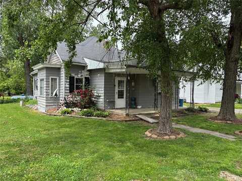 406 Ridge Street, Shelbina, MO 63468
