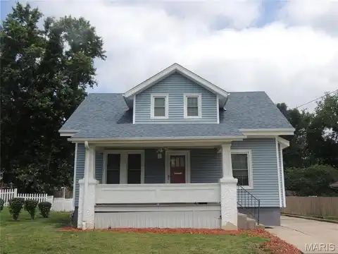 1203 E Jackson St, Mexico, MO 65265