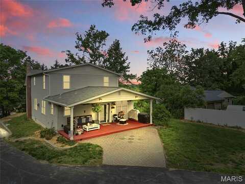 4826 Mehl Avenue, Oakville, MO 63129