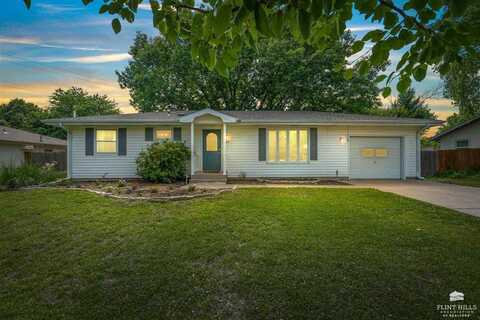 1917 Morning Glory Drive, Manhattan, KS 66502