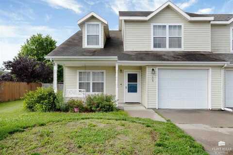 609 Goodrich Drive, Manhattan, KS 66502