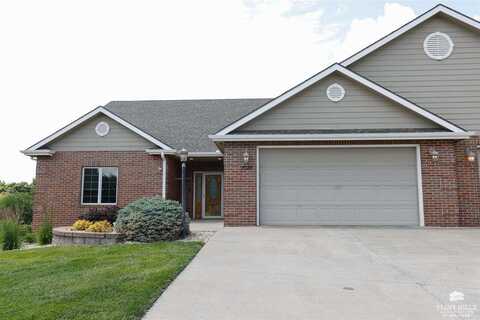 1028 Brianna Court, Manhattan, KS 66503