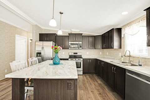 22 Blackberry Place, Kittery, ME 03904