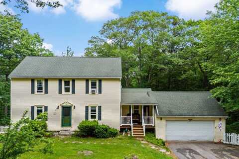 48 East Pasture Road, Berwick, ME 03901