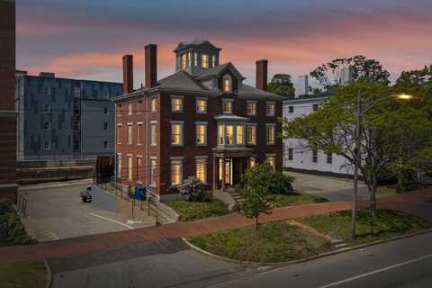 148 State Street, Portland, ME 04101
