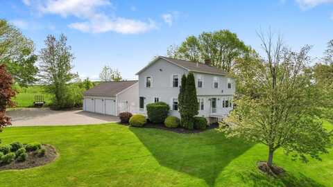 216 Monroe Road, Winterport, ME 04496