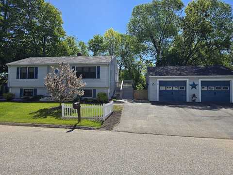 5 Roland Avenue, Lewiston, ME 04240