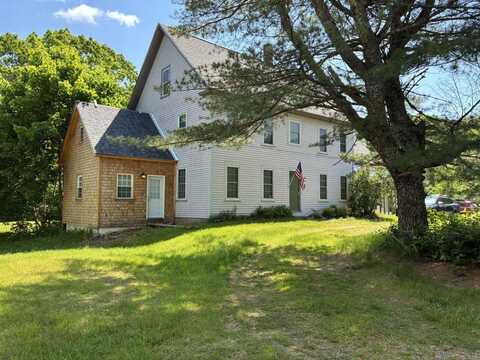 6 Paddy Lane, Franklin, ME 04634