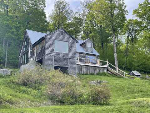 104 Johnny Cake Hill Lane, Readsboro, VT 05350