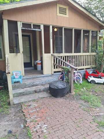 200 8th Street SW, Moultrie, GA 31768