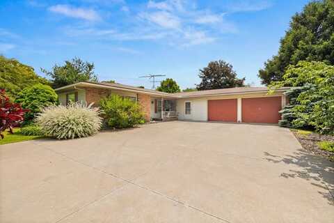 1250 Hillcrest Dr, Ashland, OH 44805