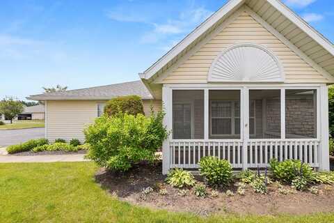702 Villa Dr., Ontario, OH 44906