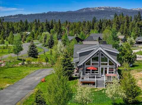 1017 Potts Drive, McCall, ID 83639