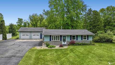 9730 Douglas, Temperance, MI 48182