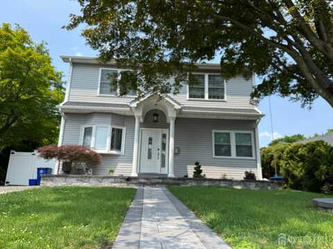 245 E GOLF Avenue, South Plainfield, NJ 07080